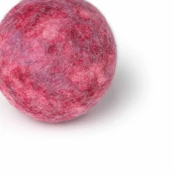 Filzball für Babys mit Rassel | rosa