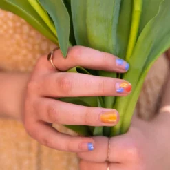 Nagellack Gold abziehbar