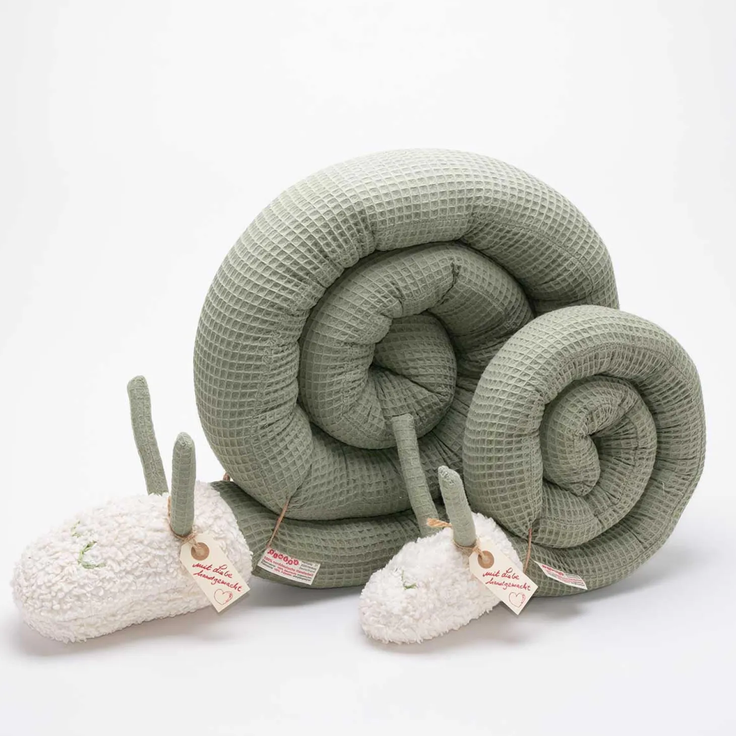 Nestchenschnecke "Pucki" Waffelpique oliv