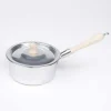 Stieltopf aus Aluminium mit Holzgriff