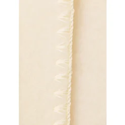 Wollfleece Decke natur mit Muschelkante