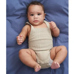 Baby Strick-Latzhose kurz sand 62