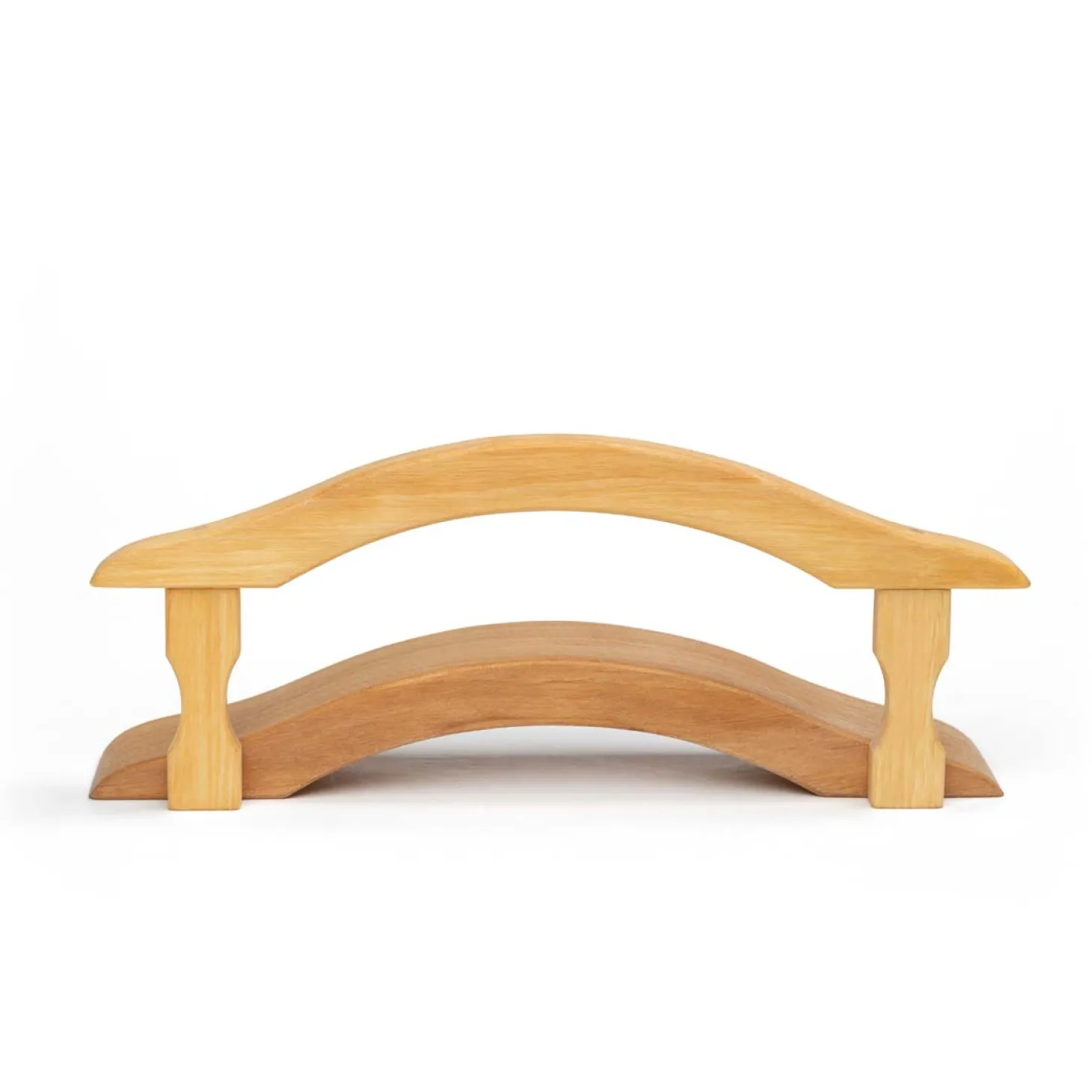 Brücke mit Geländer