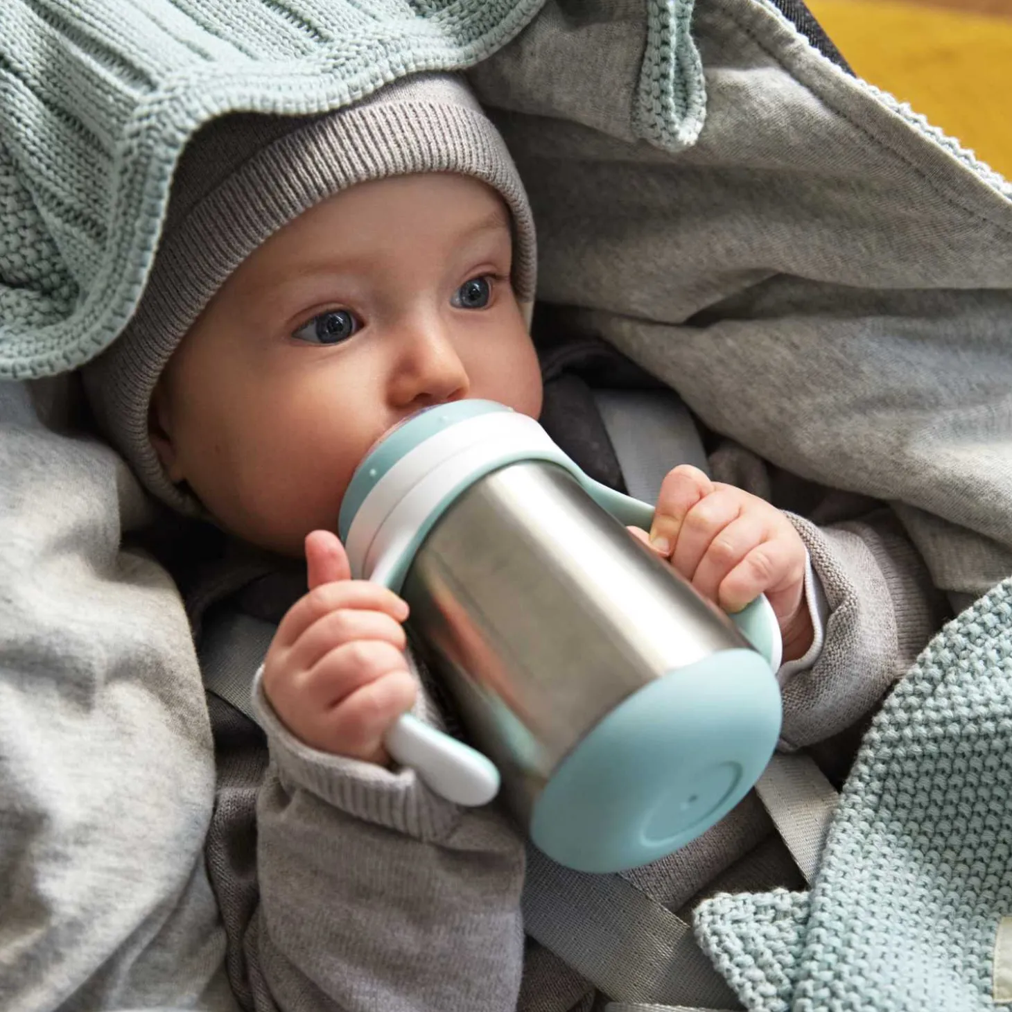Einschlagdecke Babyschale mint