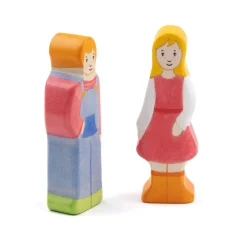 Holzfigur Mädchen